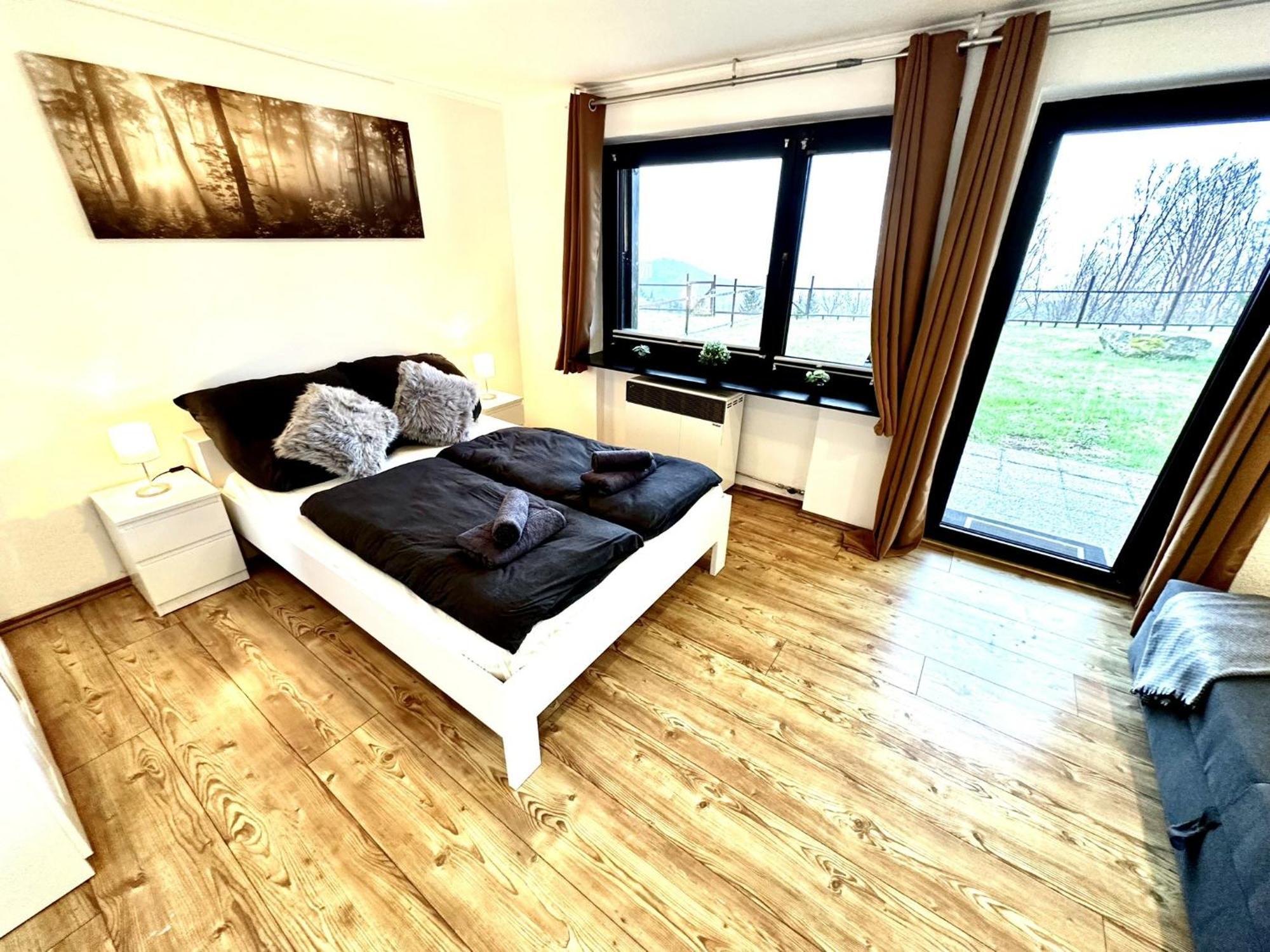 Gemuetliches Alpenblick Berg-bungalow + Grosser Garten + Netflix! Hébergement de vacances Schöfweg